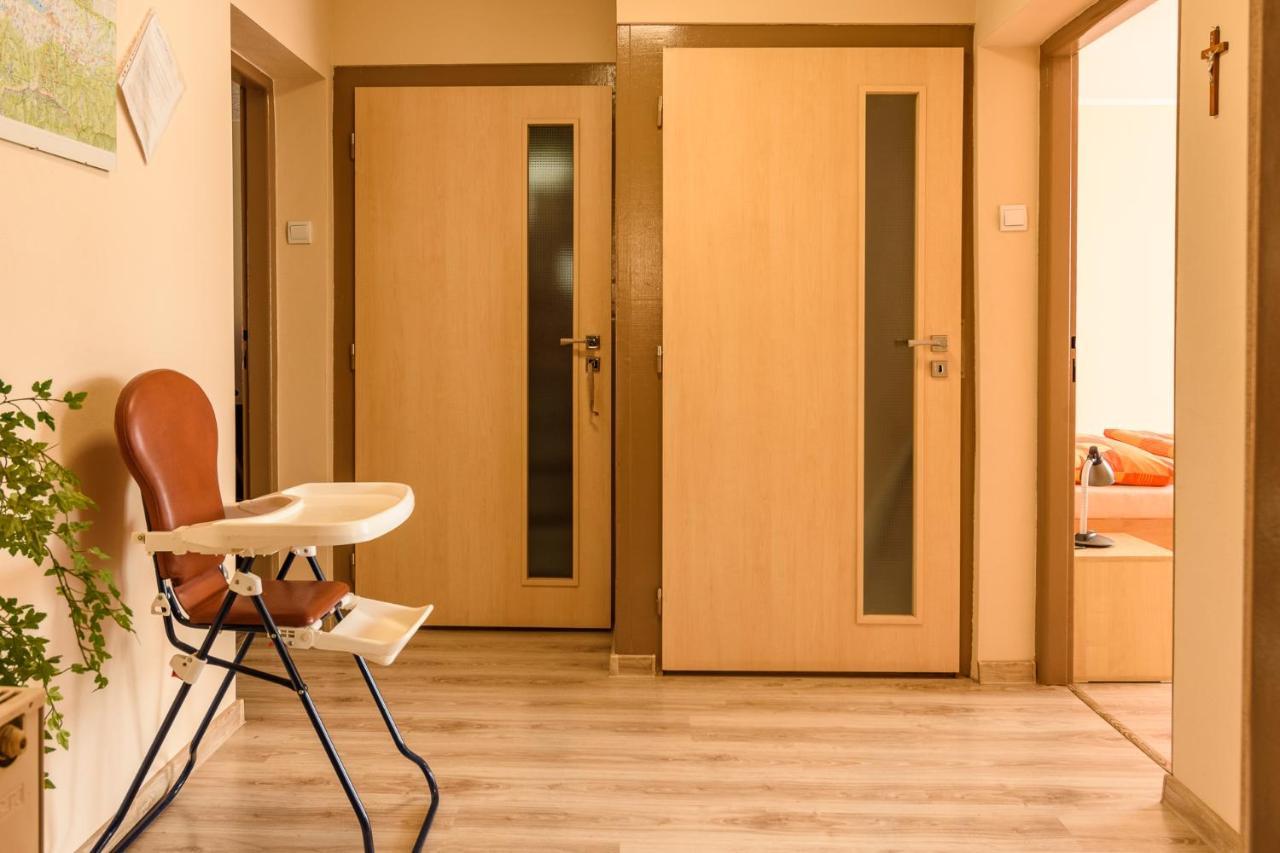 Apartman Elegant 2 Bešeňová Exterior foto